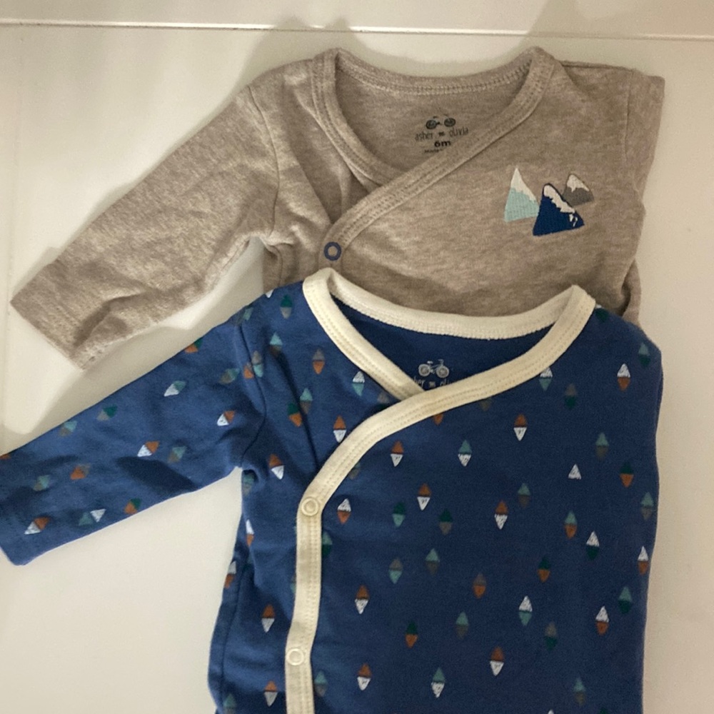 Asher & Olivia long sleeve 6 month bodysuit.